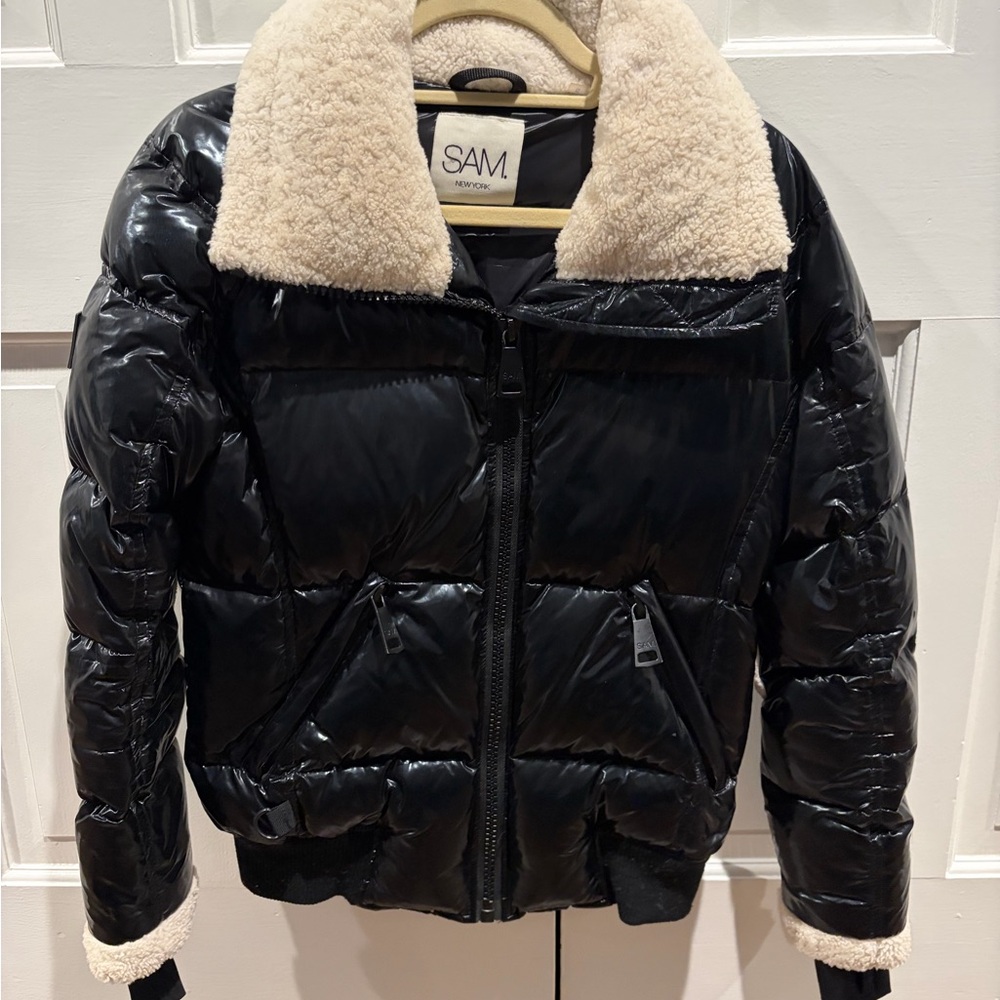SAM. Black Puffer Jacket with Cream Collar